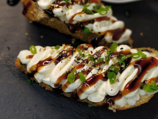 Yumi Sushi House