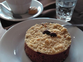 Mr. Brown Café