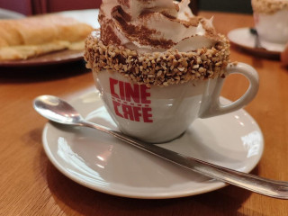 Cine Café
