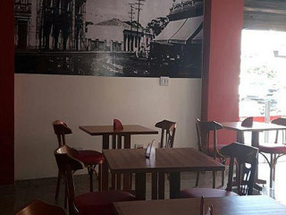Red Café
