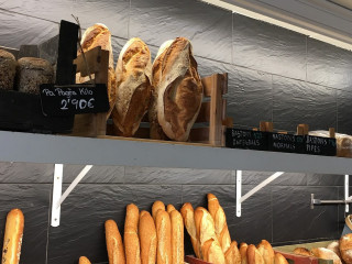 Ly CafÉ