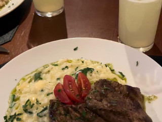 Rozzar Bar E Restaurante