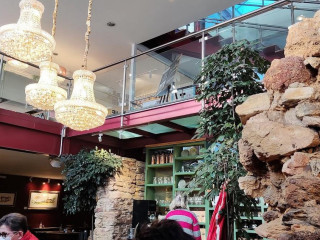CafÉ Esquina Da Realeza