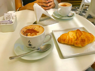 Cafe Maison
