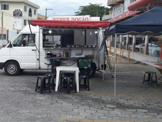 Super Dogão