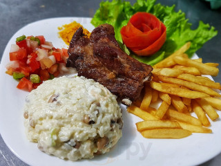 Churrascaria Barriga Cheia Carneiro Na Brasa