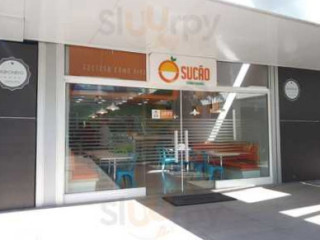 Sucão