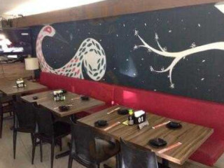 Suteki Sushi Lounge