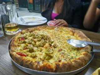 Tuba Pizza