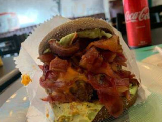 Status Burguer