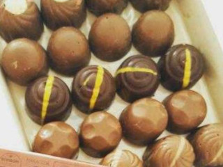 Ariane Chocolates