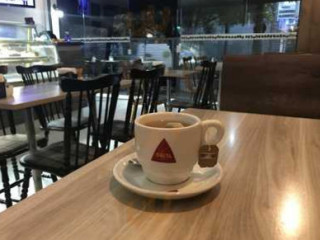 Viradouro Café