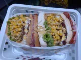 Leo Lanches