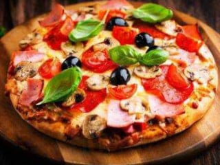 Agata Pizzaria