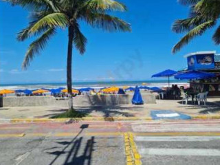 Beachs Bar