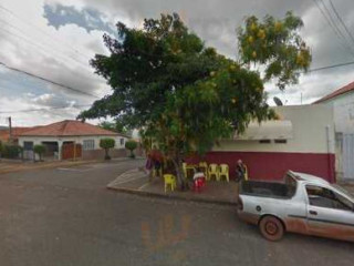 Tricolor