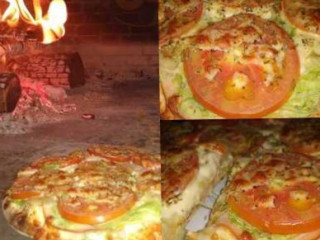 Dega's Pizzaria E