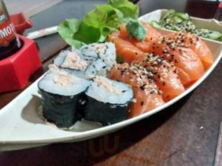 Natsu Sushi