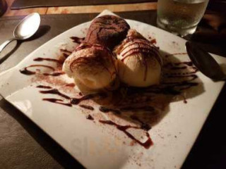 Casa Nazmi Bistro