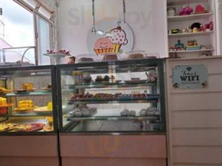 Amo Muito Doces