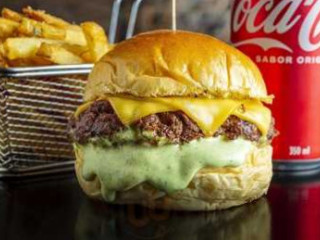 Black Skull And Burguer