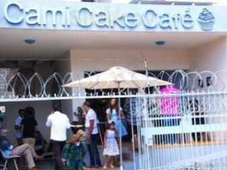 Cami Cake Café @cakes.cami)