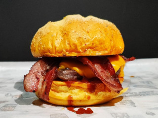 Guino Burger