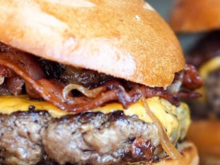 Ioio Burguer Steak House
