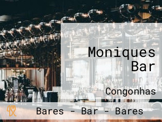 Moniques Bar