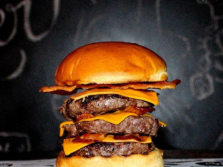 B5 Burger