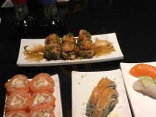 Honshu Sushi E Parrilla