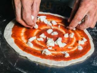 A'roma Pizzeria Artesanal