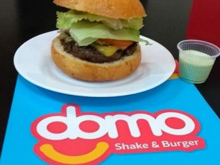 Domo Shake E Burger