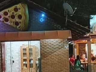 Harmel Pizza