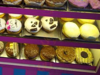 Happy Donuts