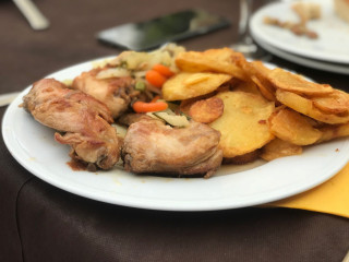 Refugio Pub