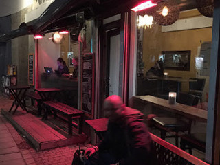 Delúcia Bistrô E Café