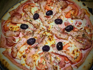 Forno A Lenha Pizzaria