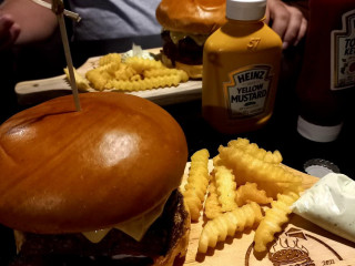 Burger House