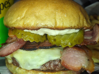 Smoky 'n Burger