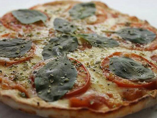 Pizzaria Marguerita Pizzas E Calzones